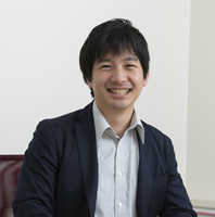 脇谷 伸